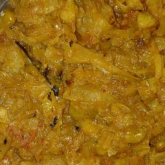 A picture of Cabbage curry.