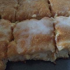 A picture of Cream Cheese Squares.