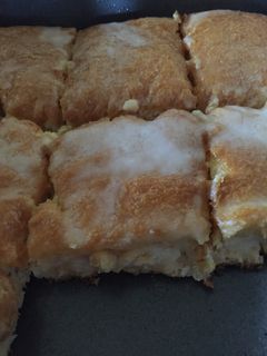 A picture of Cream Cheese Squares.