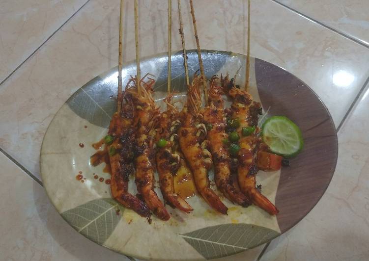 Langkah Mudah untuk Membuat Udang bakar (panggang di tevlon) yang Sempurna