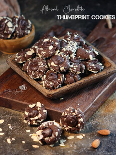 Foto resep Almond Chocolate Thumbprint Cookies (Gluten Free)