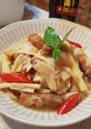 桂竹筍炒豬五花 的食譜成品照片