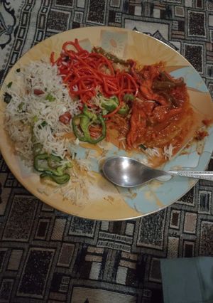 A picture of Chinese rice along with pasta.