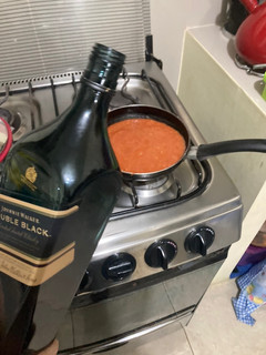 Una foto de Salsa para alitas con whiskey ❤️ For Buffi