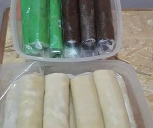 Masakan Unik Dadar Gulung isi Unti Kelapa Yummy Mantul