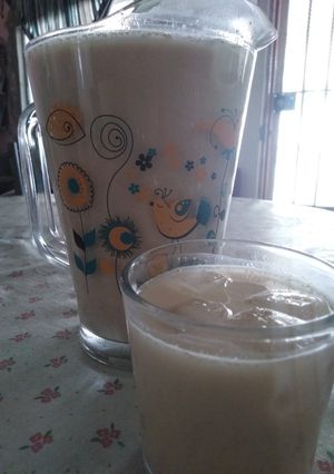 A picture of Horchata Water.