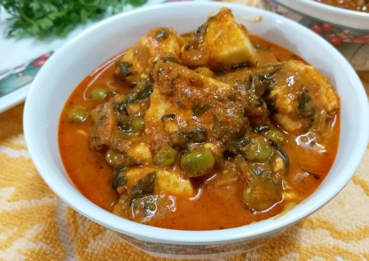 Easy Meal Ideas of Matar Paneer Curry