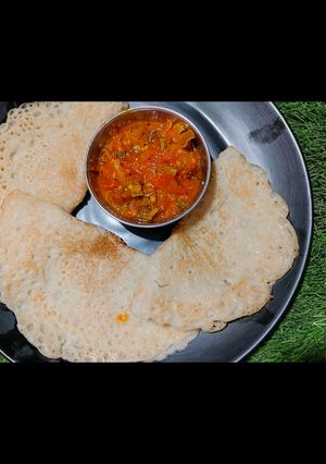 नवीन तांदळाचे आयते (Tandalache Aayte Recipe In Marathi) रेसिपी चे मुख्य फोटो 
