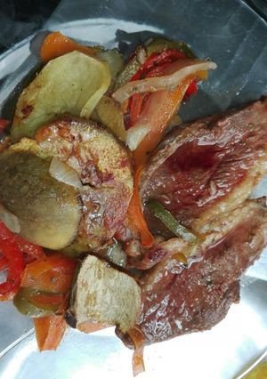 Una foto de Picaña al horno con verduretas!!!