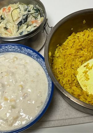 兩種形式的炒白醬燉菜 x 奶香薑黃飯 的食譜成品照片