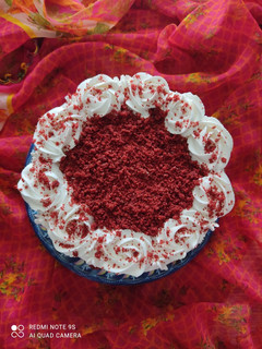 A picture of Red velvet cake 🎂🍰.