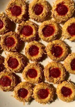 Foto resep Thumbprint Cookies 🧈🥚🍓