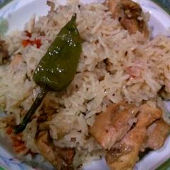 Murgh Yakhni Pulao A picture of Murgh Yakhni Pulao.