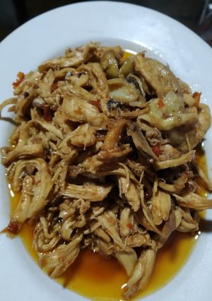 Foto resep Ayam suwir untuk isian cireng