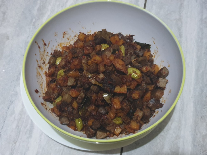 Bagaimana Menyiapkan Sambel Goreng Hati Sapi Anti Gagal