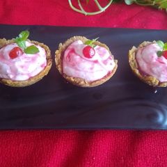 A picture of Roohafza shrikhand.