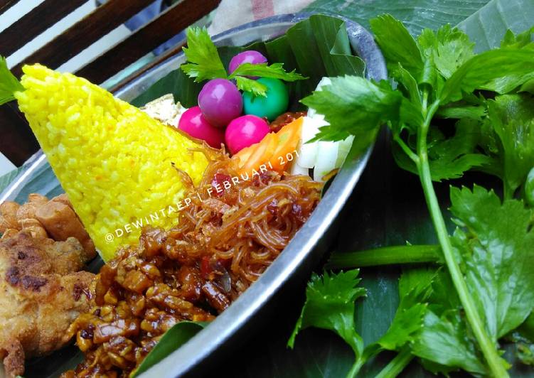 Nasi kuning magic com