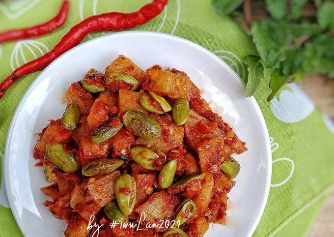 Sambal Goreng Kentang Pete