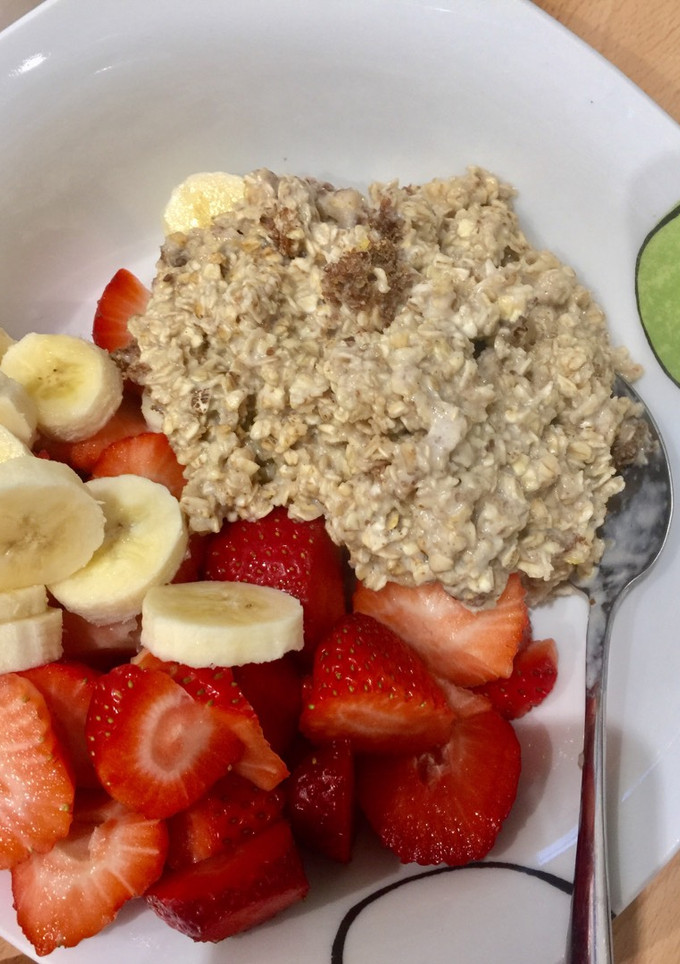 Una foto de Porridge de avena Desayuno sano 4