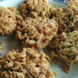 Mie instan kriuk telur