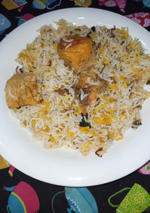 A picture of Chicken Biryani.