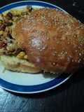 Cema con esquite y pollo a la mexicana