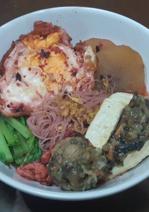 รูปของ หมี่ซุปข้าวหมากแดงไข่ดาว 🍜 🍳