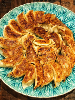 A picture of Gyoza.