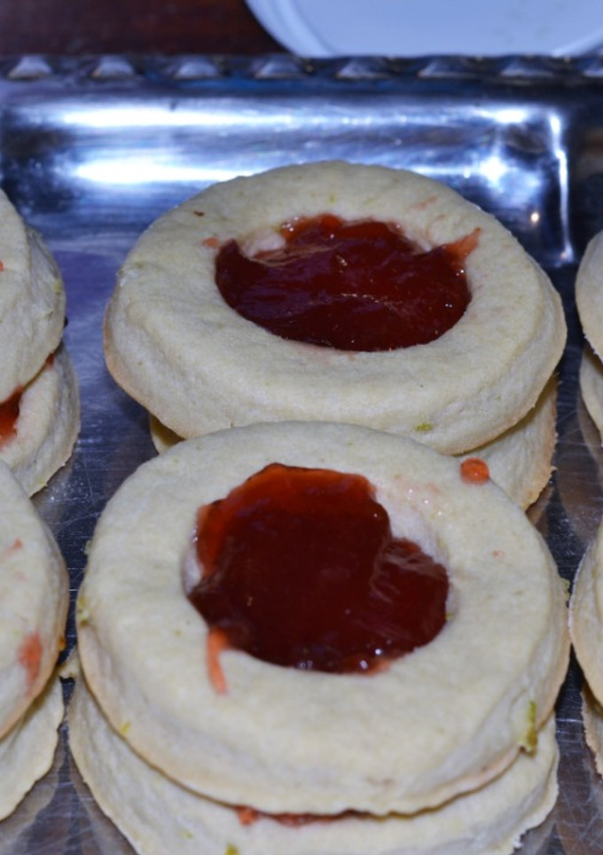 Una foto de Galletas rellenas con mermelada de ciruela