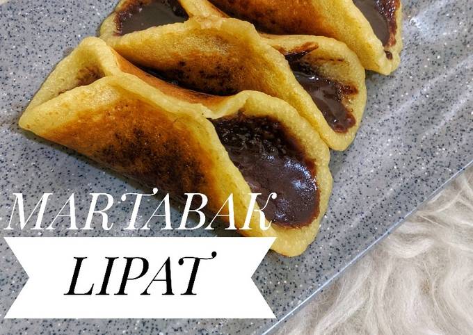 Martabak manis lipat super lumer