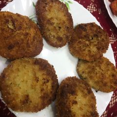 A picture of Chicken kebab.