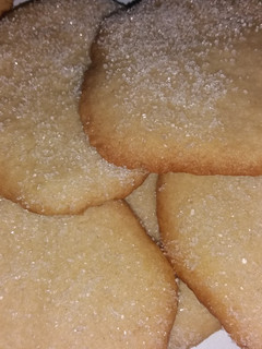 Una foto de TORTAS FINAS DE ALIAGA (dulce típico de Teruel) hacer con niños
