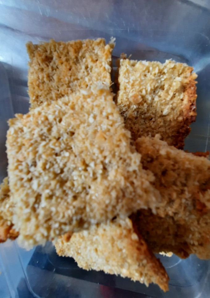 Una foto de Cuadraditos de avena y coco