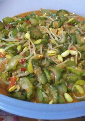 Foto resep Tumis oyong+kecambah dele
