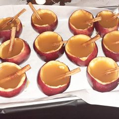 A picture of Cinnamon Apple Cider Cups.