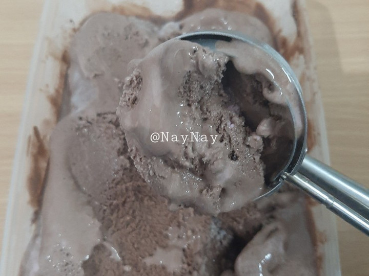 Langkah Mudah untuk Membuat Chocolate Ice Cream Homemade yang Lezat