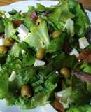 Ensalada de membrillo y queso fresco con vinagreta miel/mostaza
