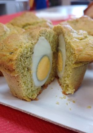 A picture of Savory Pesto Muffins with a Surprise Center 🐣.