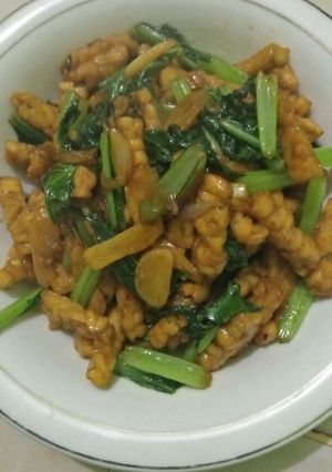 Foto resep Oseng sawi tempe