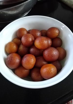 गुलाबजामुन (Gulabjamun recipe in hindi) रेसिपी मुख्य फोटो