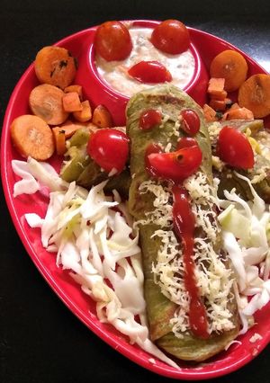 A picture of Mixed vegetable Thepla Wrap.