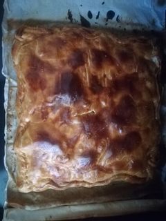 Una foto de Empanada de pulpo y gambas al ajillo