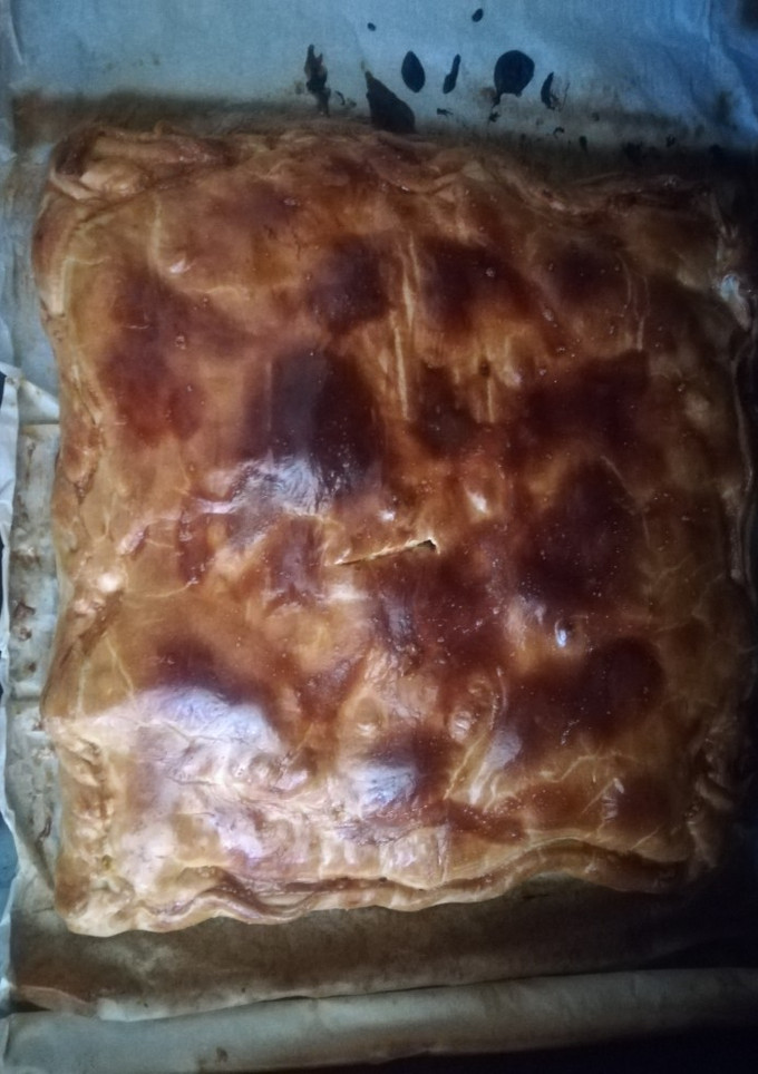 Una foto de Empanada de pulpo y gambas al ajillo
