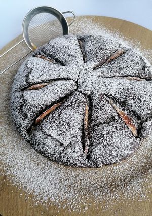 Foto di Torta al cacao con pere senza uova