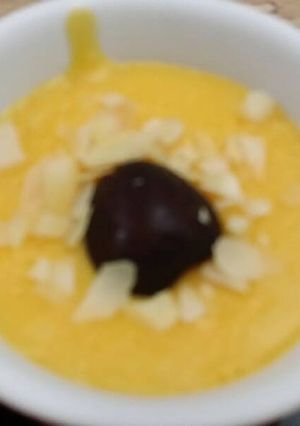 A picture of Mango mahalabia.