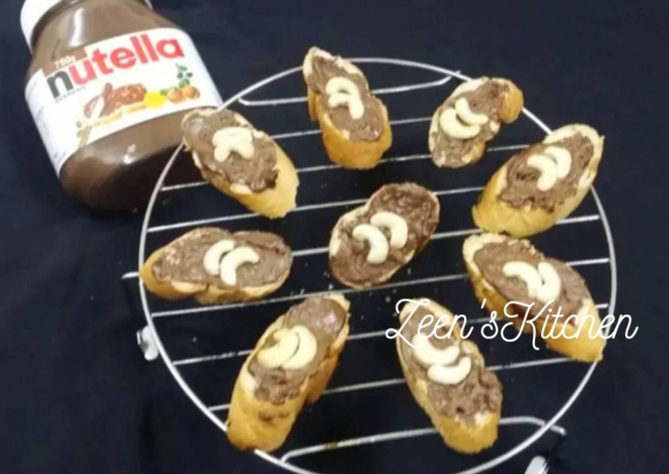 Microwave Nutella Bruschetta
