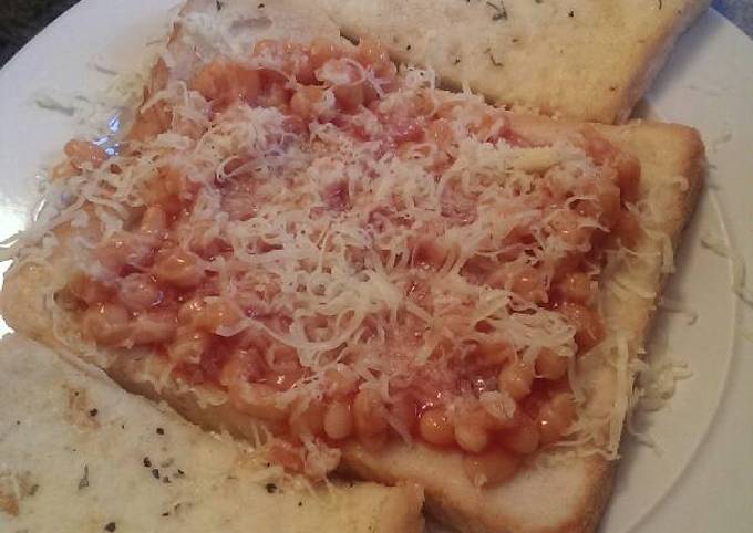 Eggy bread with beans an cheese