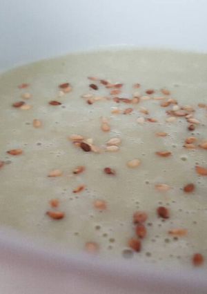 Foto principal de Sopa fría de pepino y albahaca
