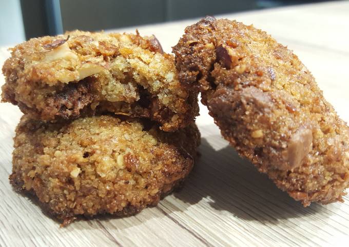 Cookies noisettes et pralinoise zéro déchet (au pain dur)