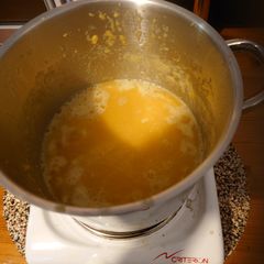 A picture of Mango chilli sauce.